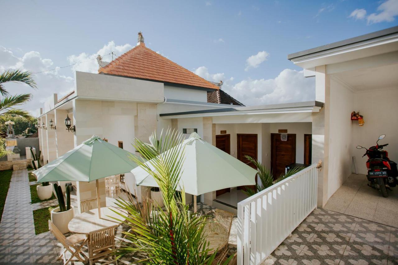 Seven Angels Villa And Hostel Toyapakeh Екстериор снимка