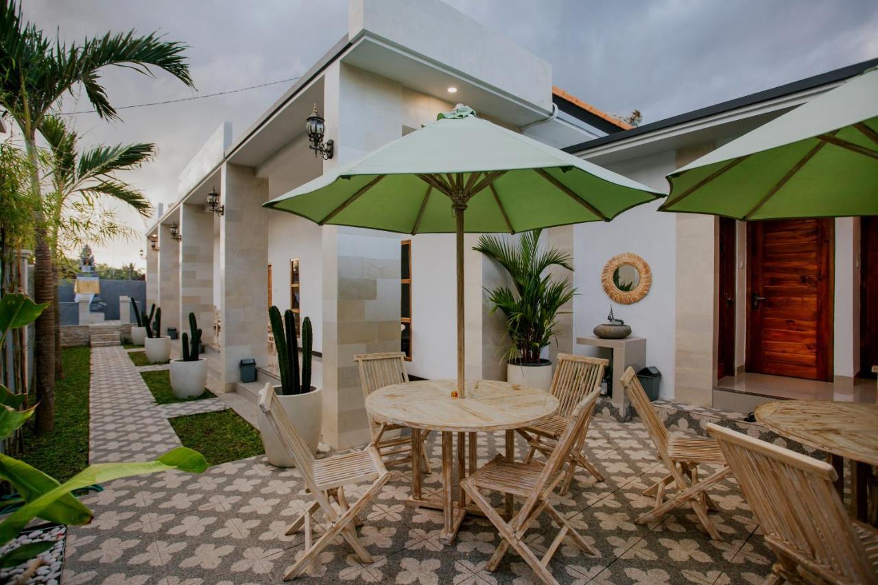 Seven Angels Villa And Hostel Toyapakeh Екстериор снимка